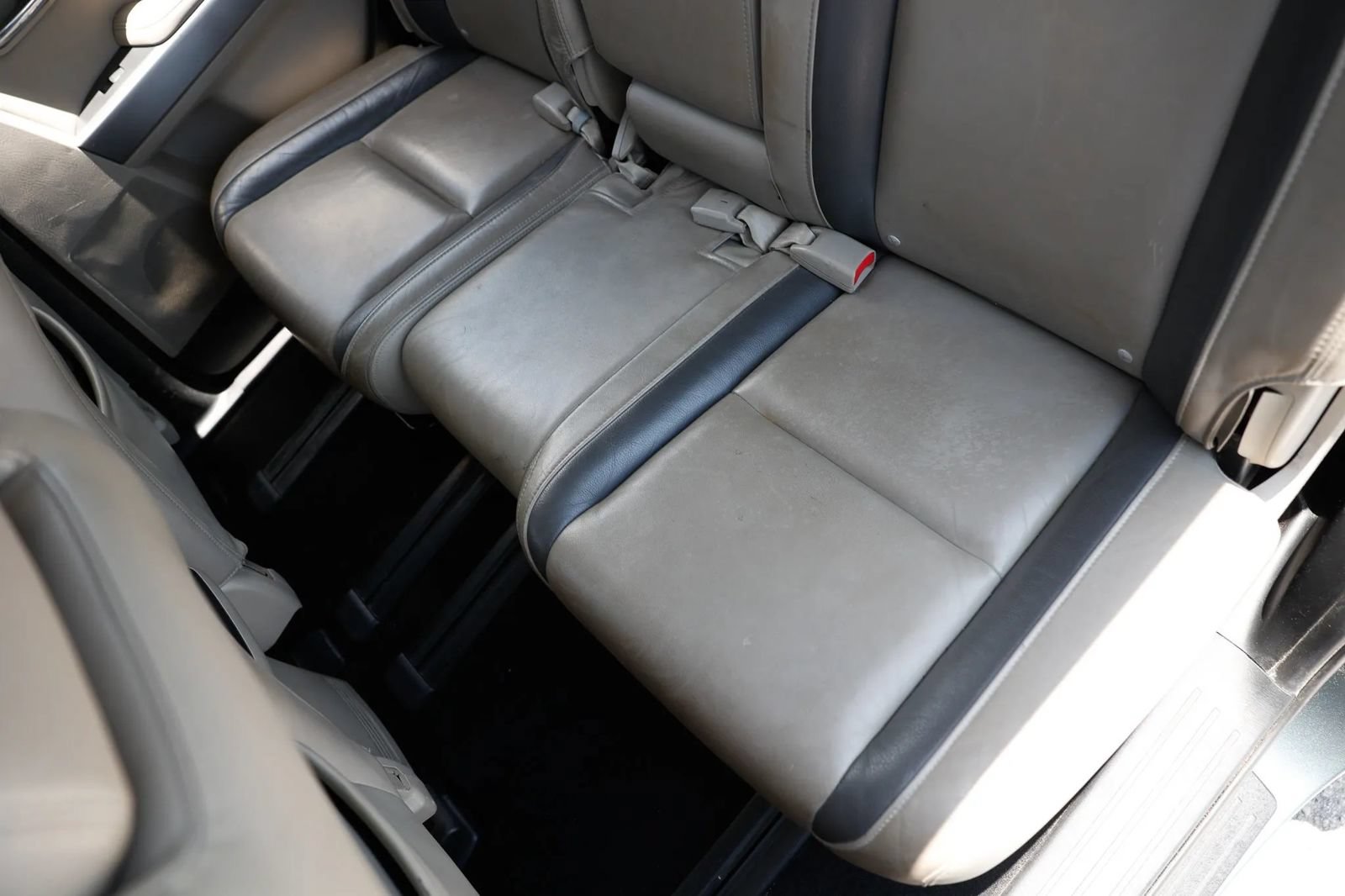 Used 2011 MAZDA CX-9 Grand Touring w/ Moonroof & Bose Audio Pkg FWD image 23