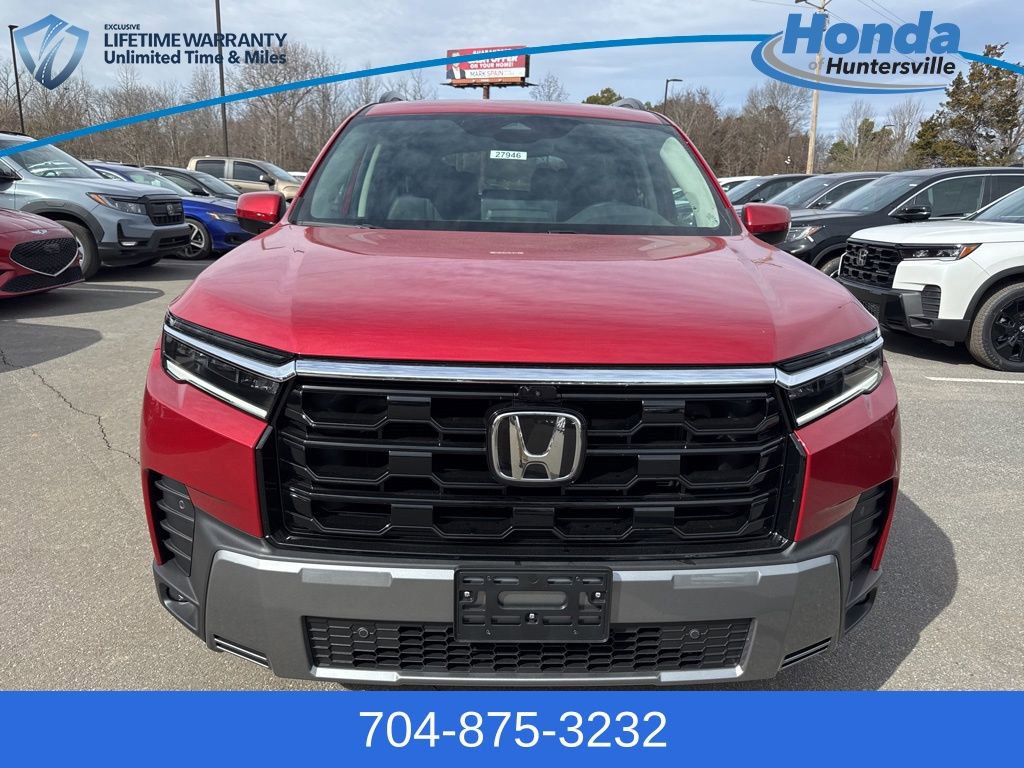 New 2026 Honda Pilot Touring image 2