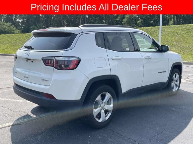 Used 2017 Jeep Compass Latitude AWD/4WD image 9