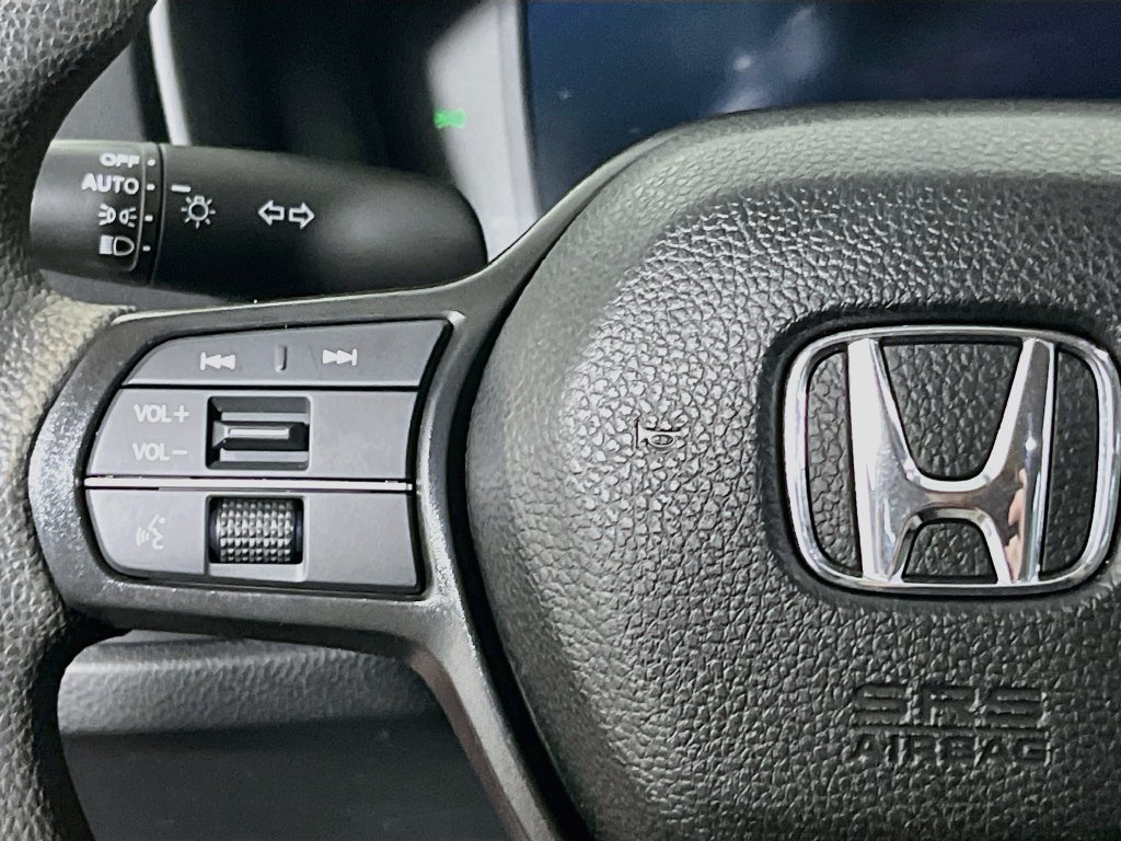 Used 2025 Honda Accord LX image 16