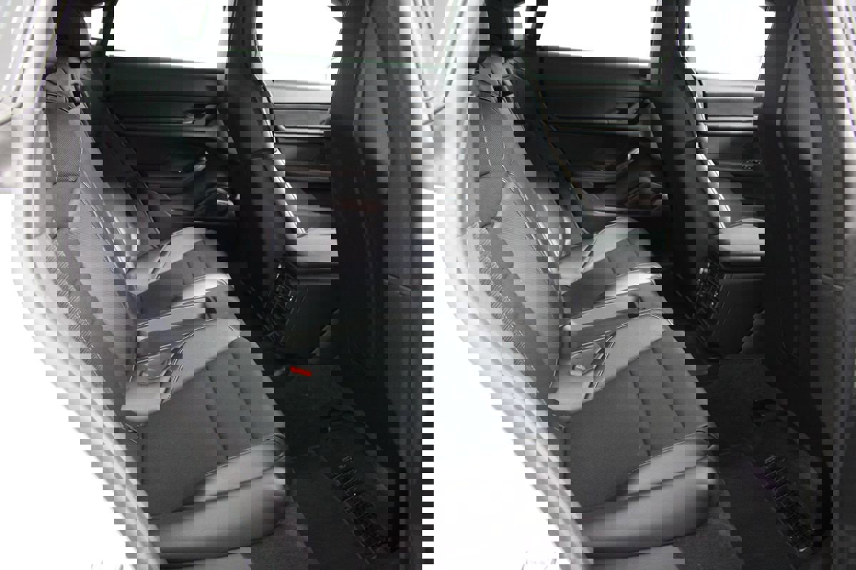 Used 2020 Porsche Taycan 4S image 42