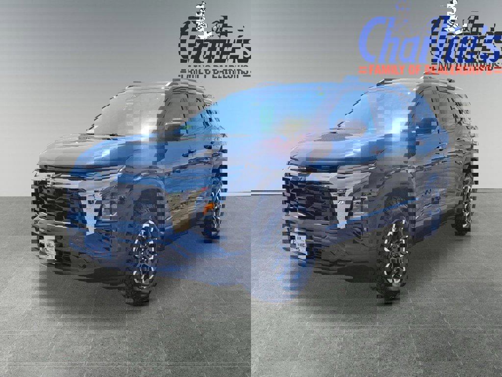 Used 2025 Chevrolet Equinox ACTIV w/ Safety and Technology Package