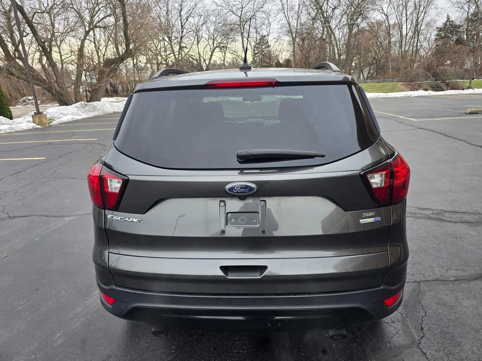 Used 2019 Ford Escape SE image 15
