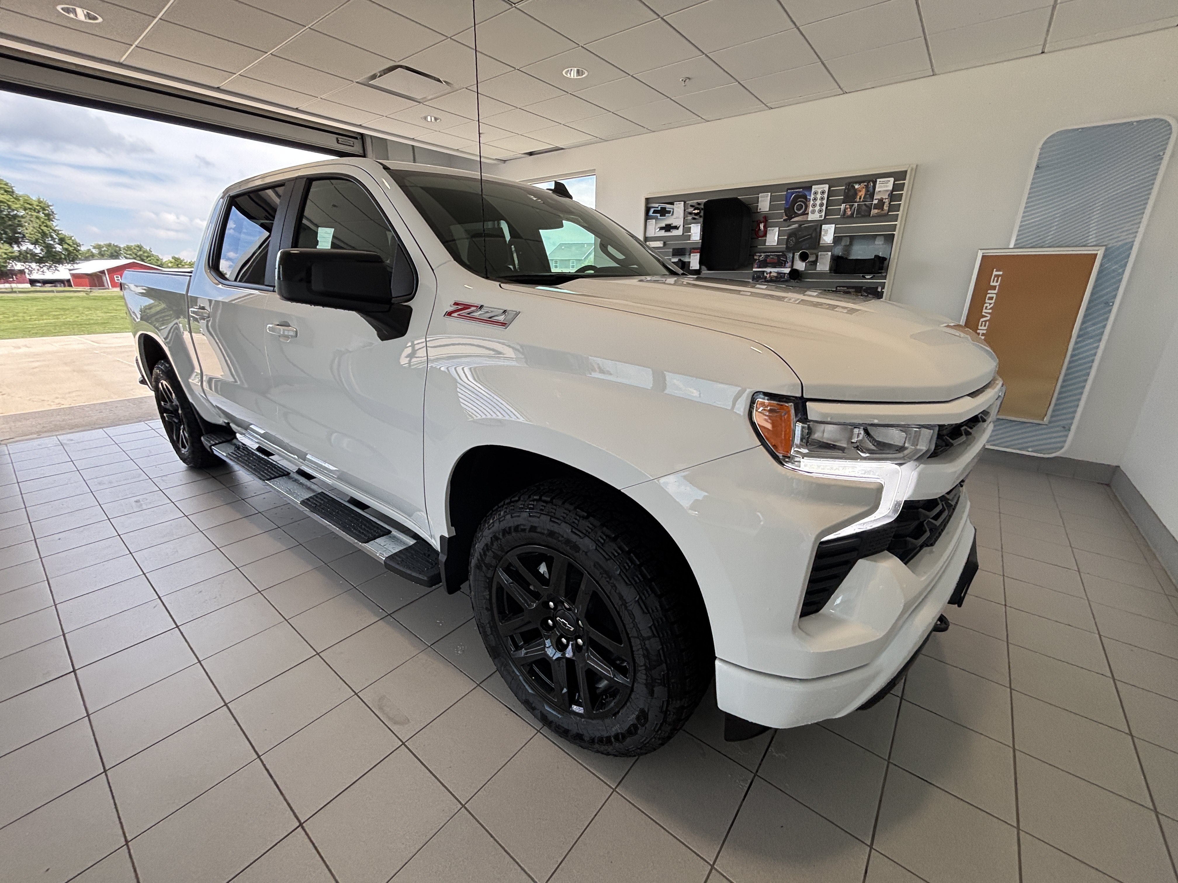 New 2026 Chevrolet Silverado 1500 RST AWD/4WD image 1