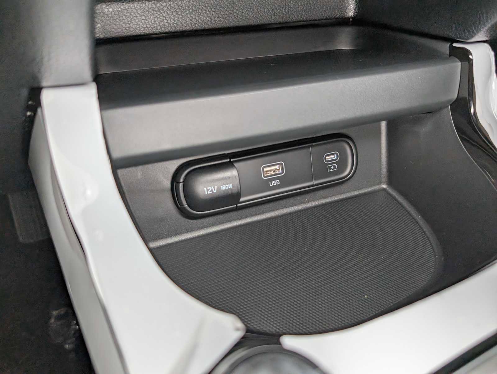 New 2026 Kia Seltos S image 24