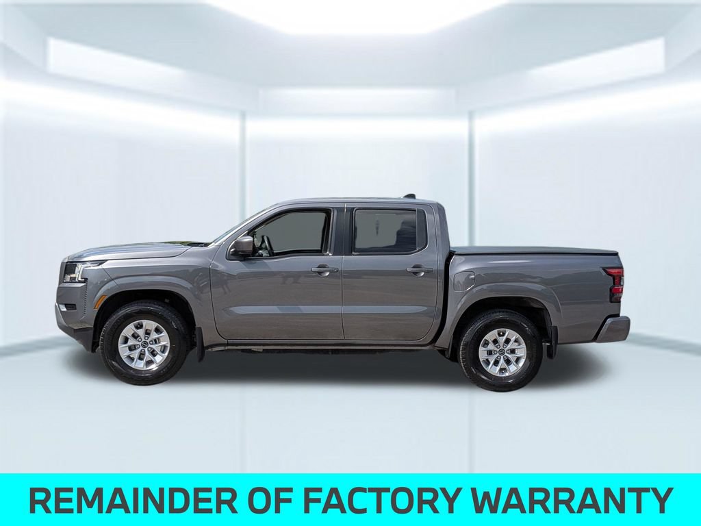 Used 2024 Nissan Frontier SV RWD image 2