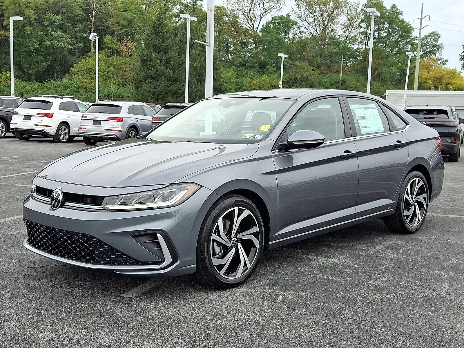 New 2026 Volkswagen Jetta SEL image 3