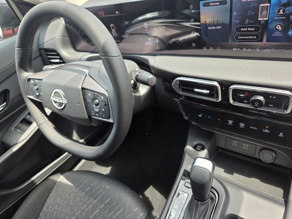 Used 2026 Nissan Sentra SV w/ SV Convenience Package FWD image 31