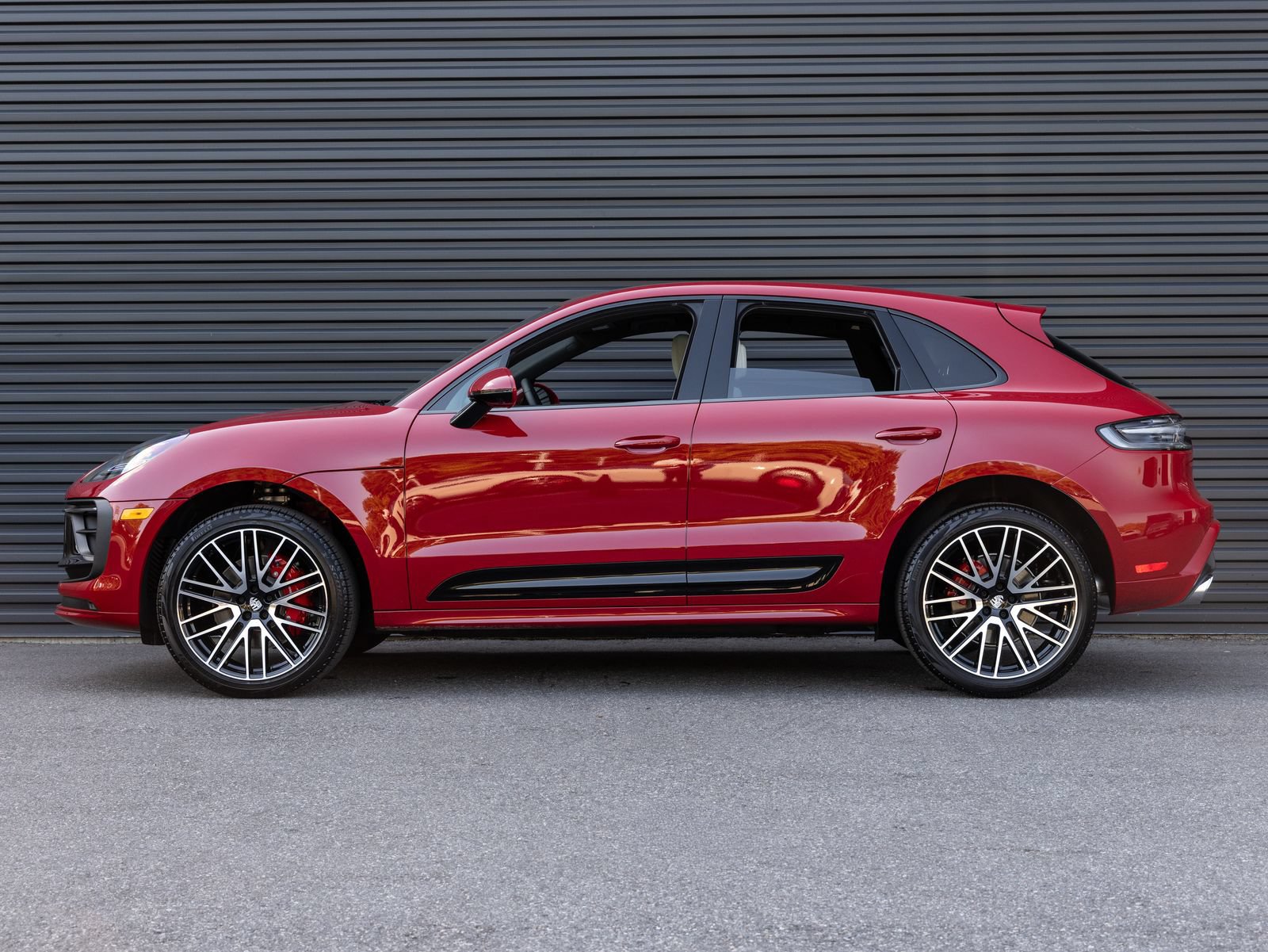 New 2026 Porsche Macan S AWD/4WD image 2