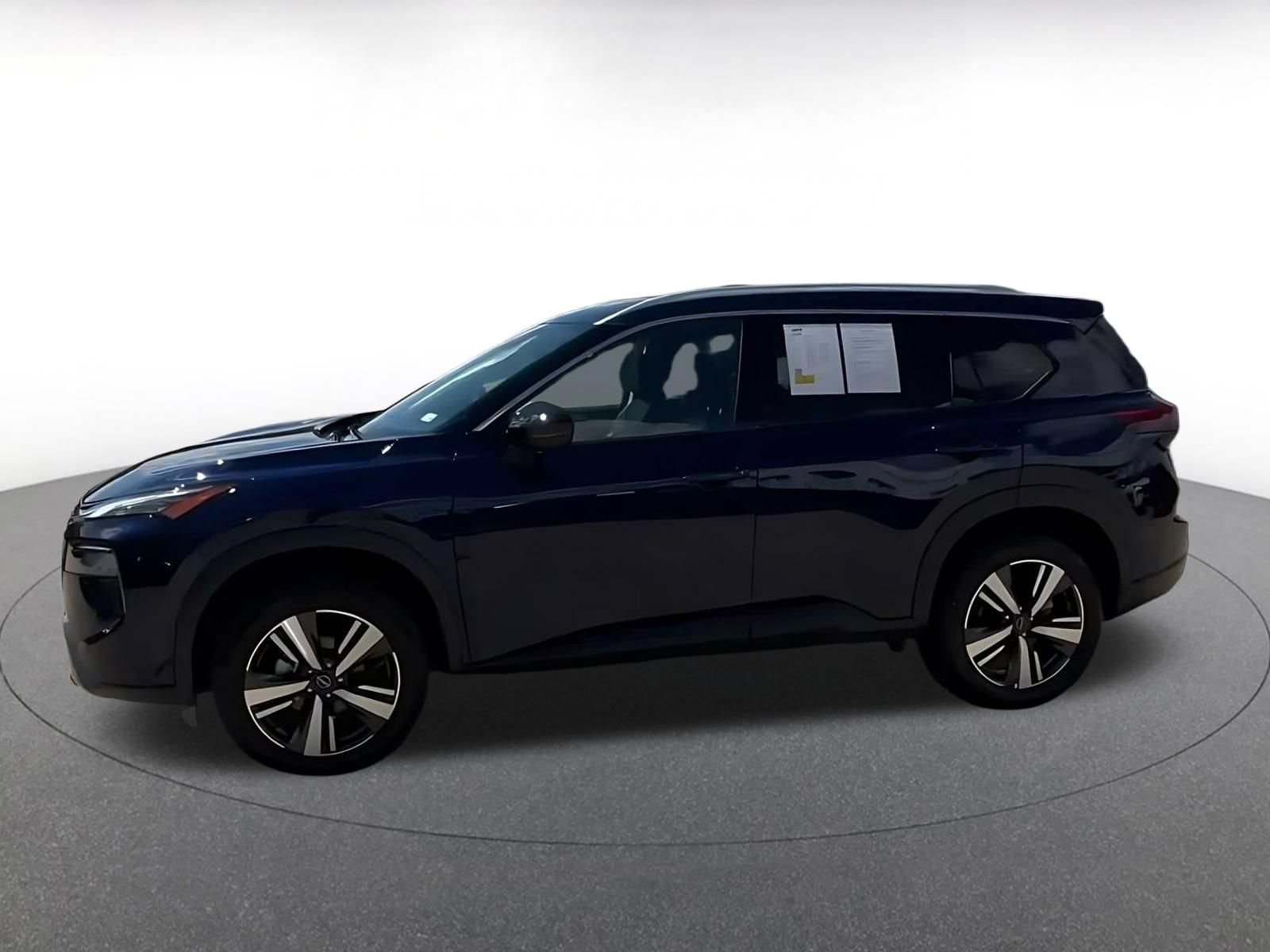 Used 2026 Nissan Rogue SL FWD image 8