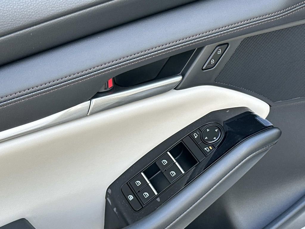 New 2026 MAZDA MAZDA3 2.5 S Sedan w/ Preferred Pkg image 23