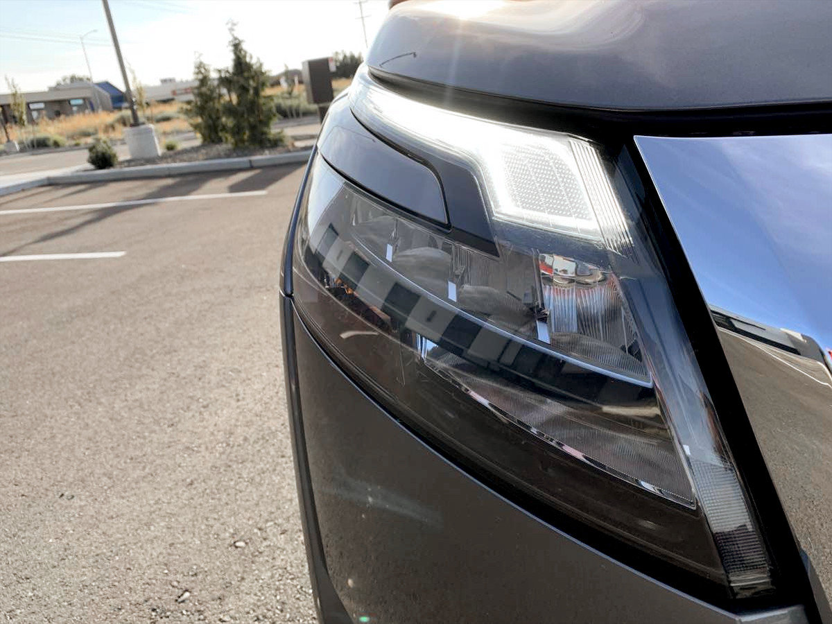 Used 2024 Nissan Pathfinder SV FWD image 9