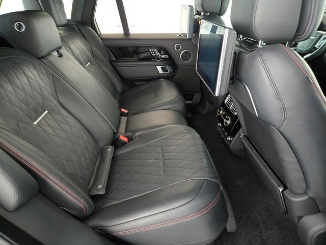 Certified 2022 Land Rover Range Rover SV Autobiography Dynamic AWD/4WD image 18