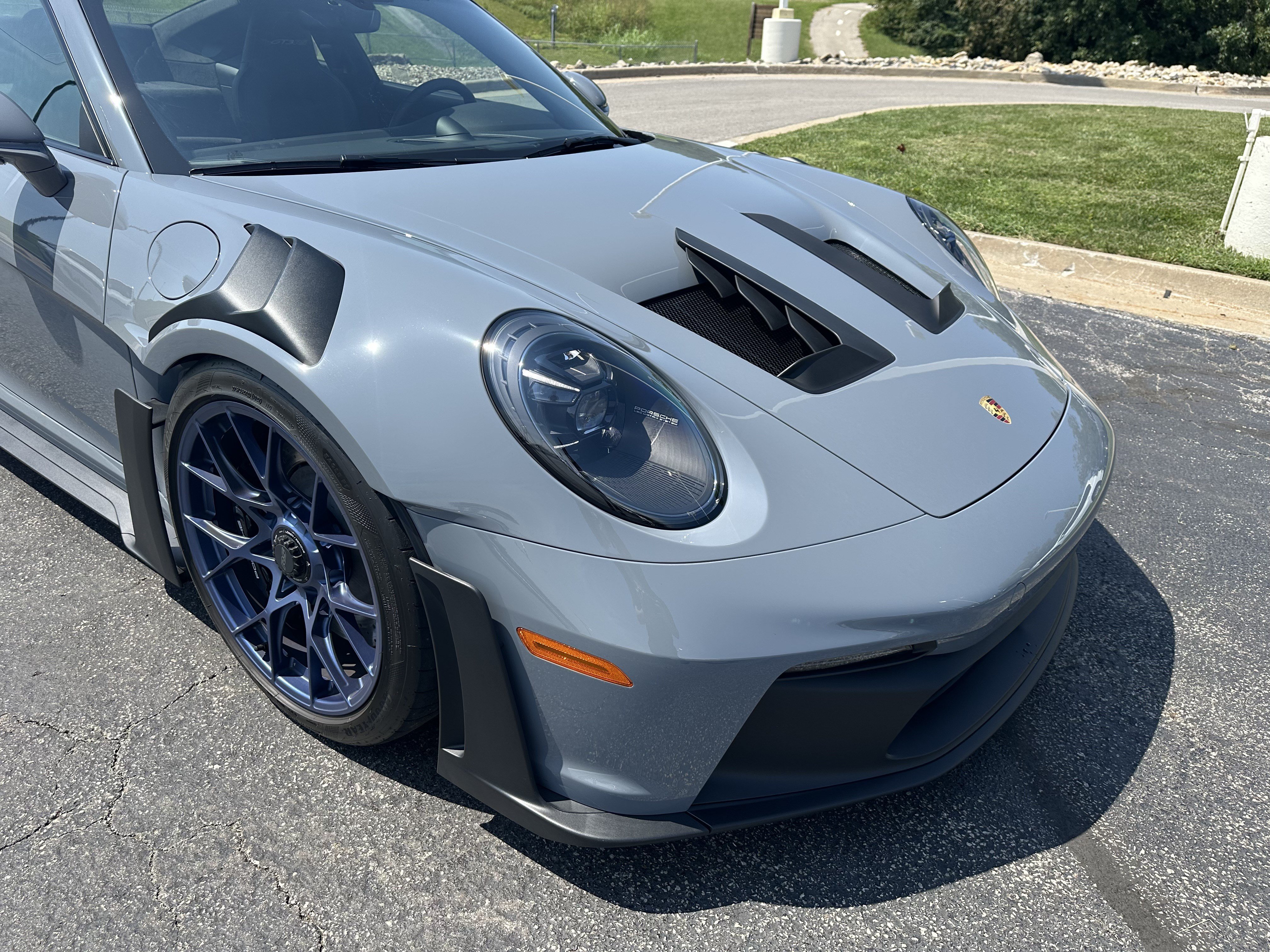 Used 2025 Porsche 911 GT3 RS RWD image 42