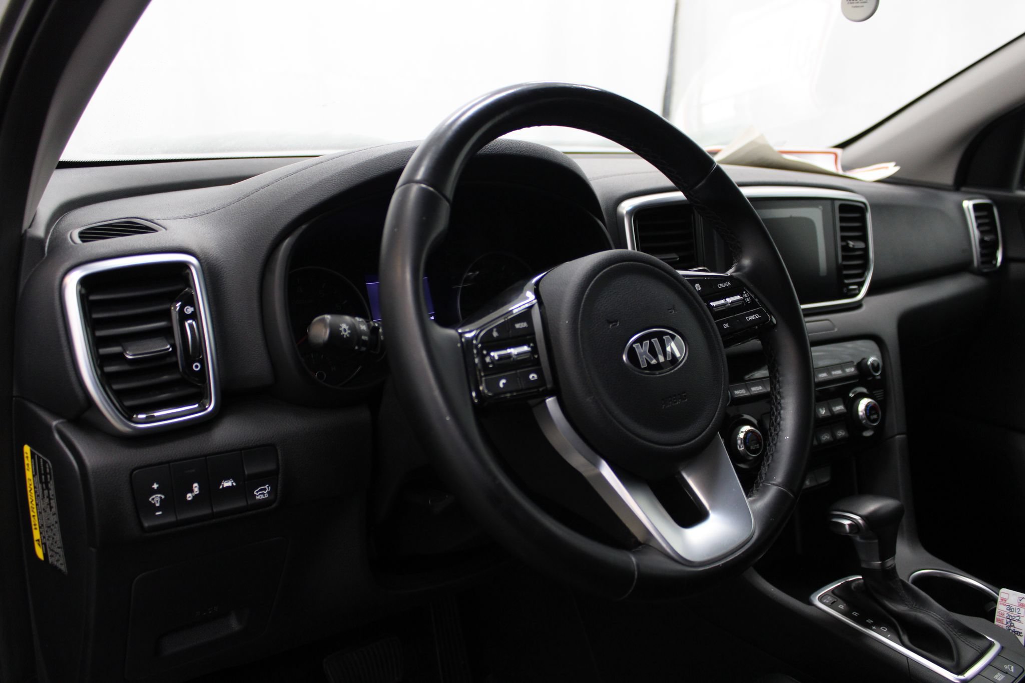 Used 2022 Kia Sportage EX FWD image 12