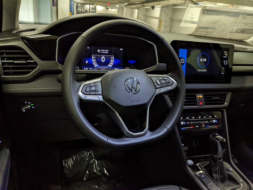 New 2026 Volkswagen Taos SE AWD/4WD image 14