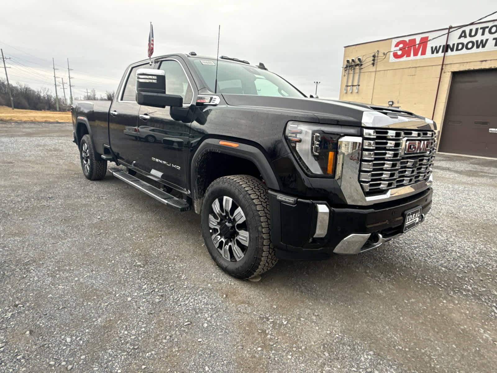 New 2025 GMC Sierra 2500 Denali w/ Denali Reserve Package image 11