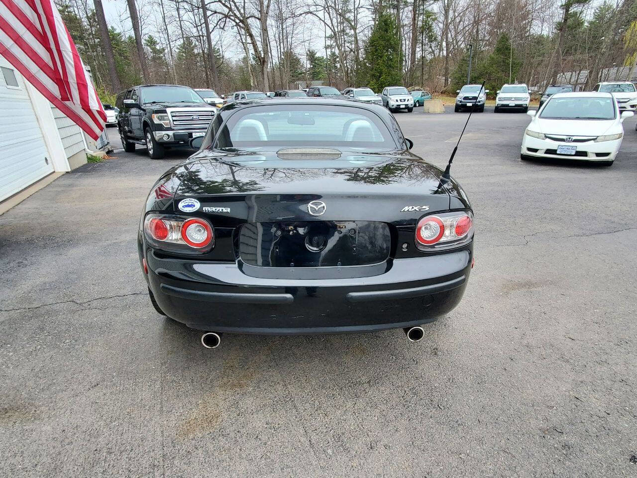 Used 2007 MAZDA MX-5 Miata Grand Touring w/ Premium Pkg RWD image 7