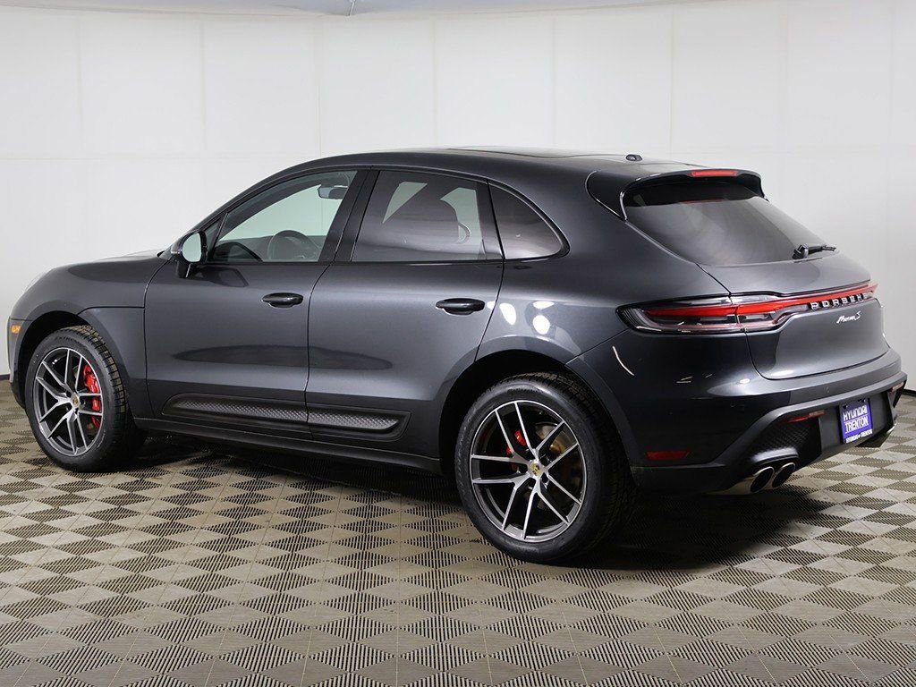 Used 2023 Porsche Macan S AWD/4WD image 12