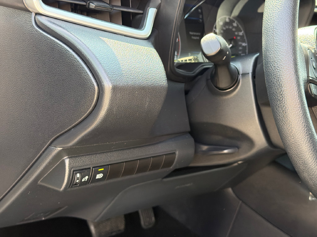 Used 2024 Toyota Corolla LE FWD image 15