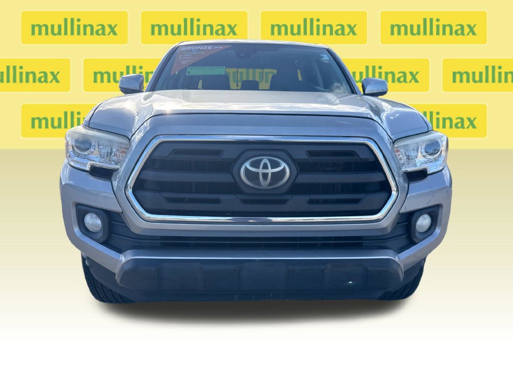 Used 2019 Toyota Tacoma SR5 RWD image 10