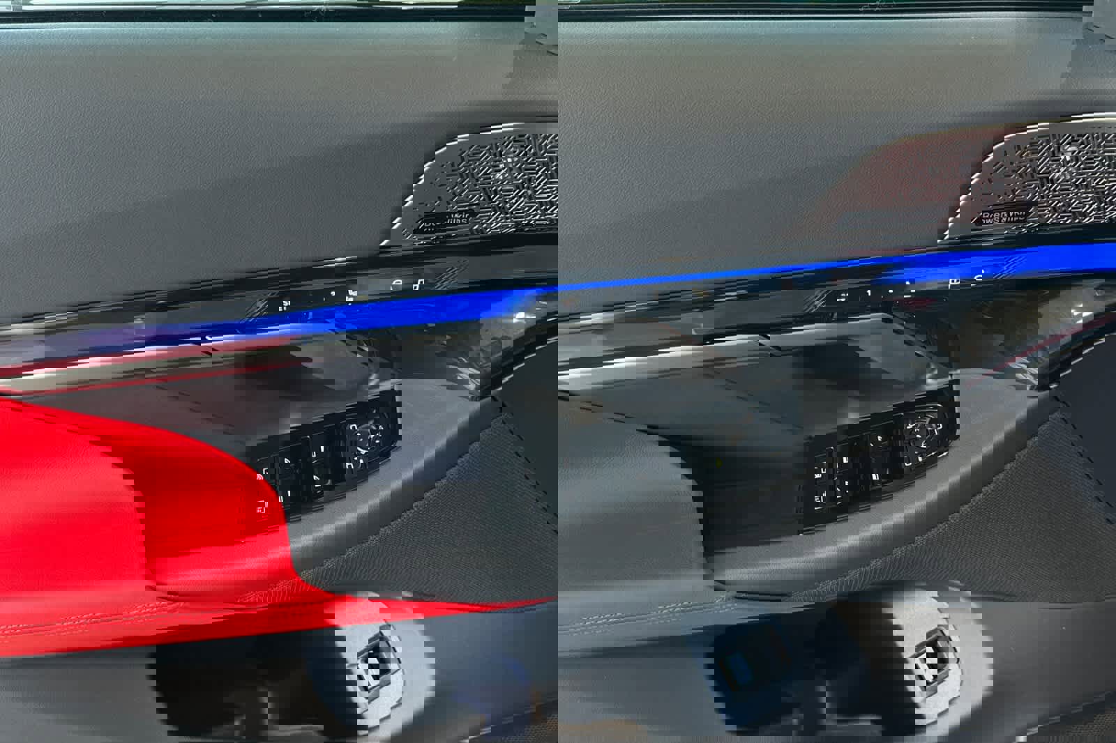 New 2026 BMW M5 w/ Carbon Package image 13