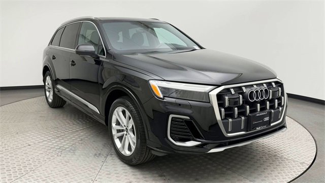 Certified 2025 Audi Q7 3.0T Premium w/ Convenience Package image 8