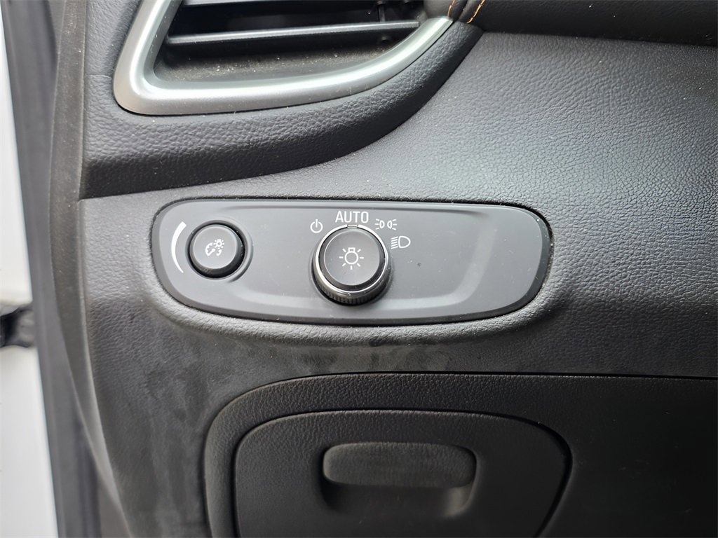 Used 2020 Chevrolet Trax LS image 22