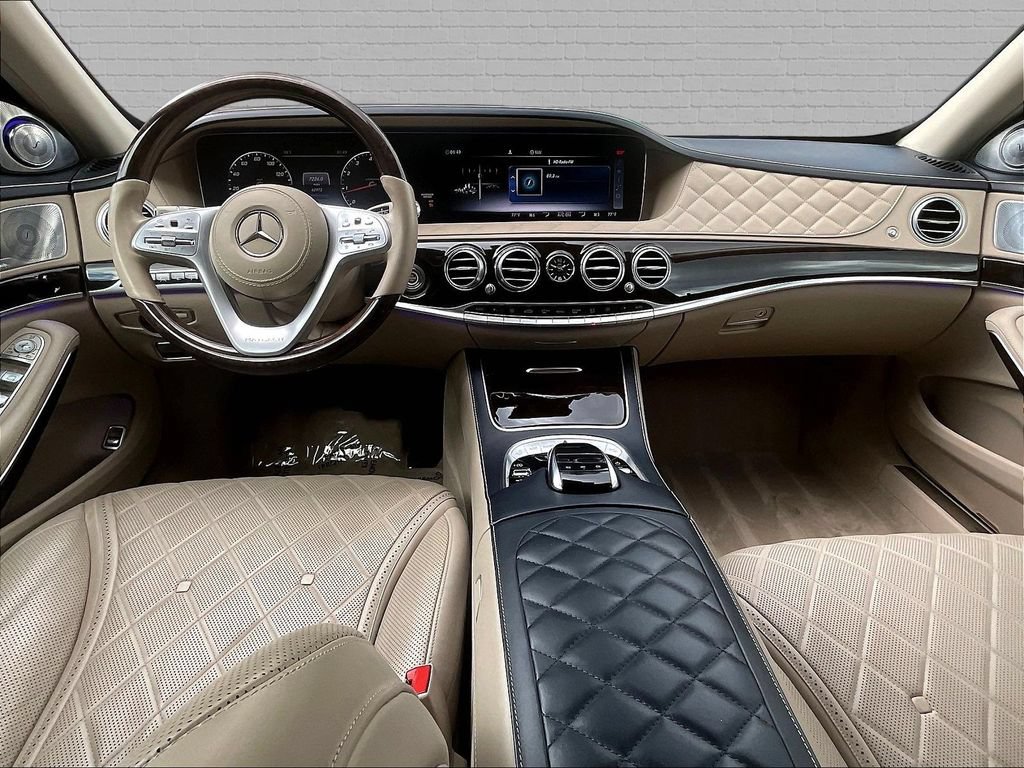 Used 2018 Mercedes-Benz Maybach S 560 4MATIC image 7