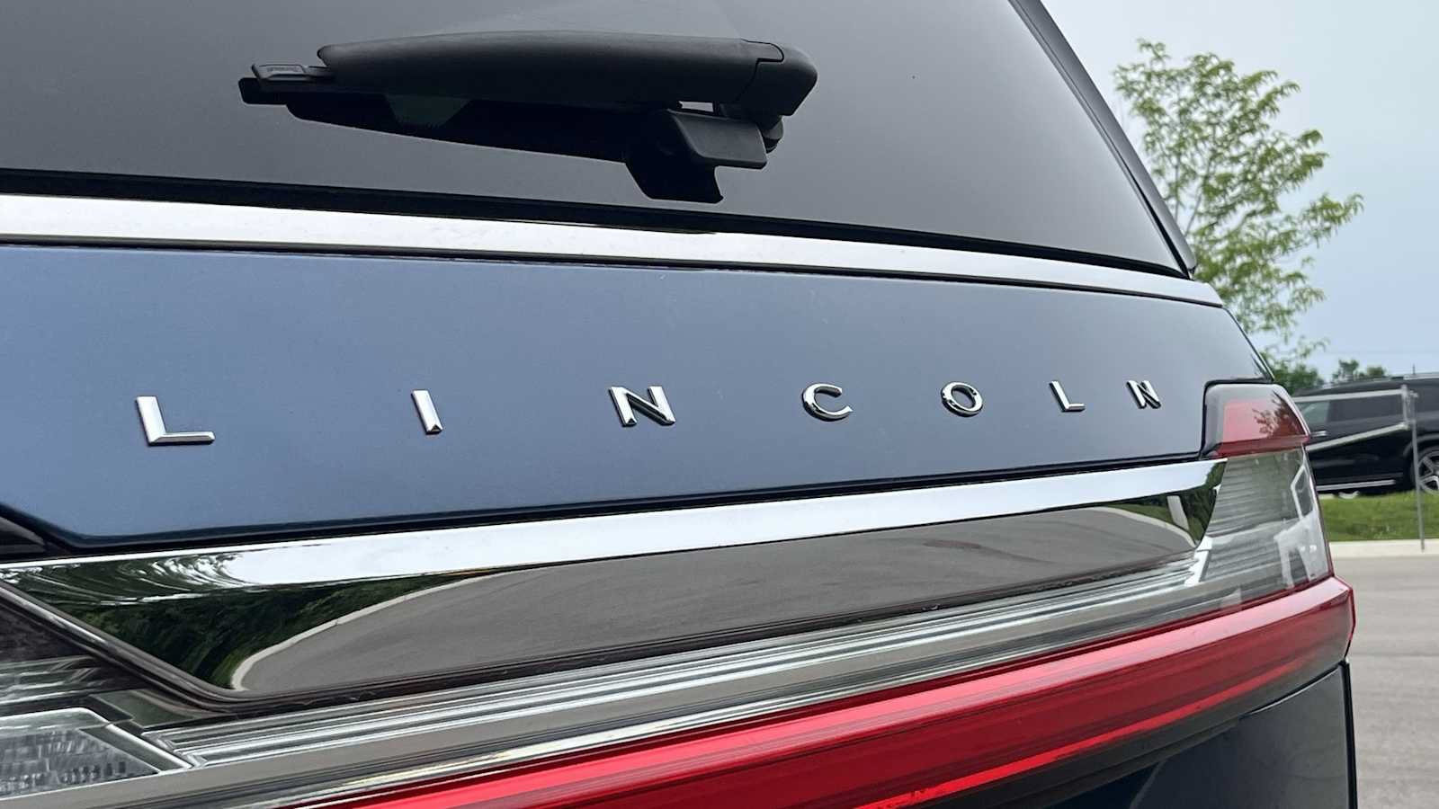 Used 2019 Lincoln Navigator Reserve AWD/4WD image 25