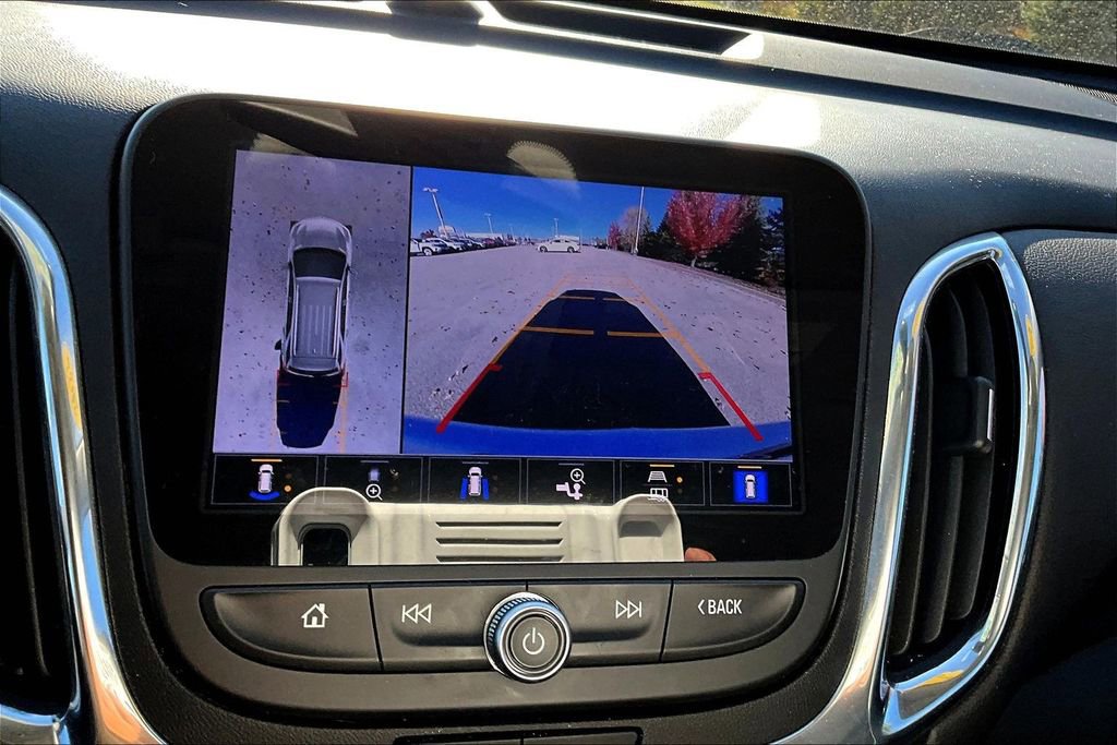 Used 2022 Chevrolet Equinox LT image 13