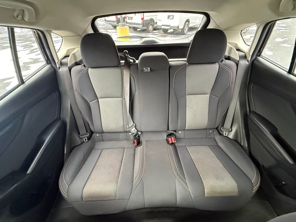 Used 2020 Subaru Crosstrek 2.0i Premium image 14