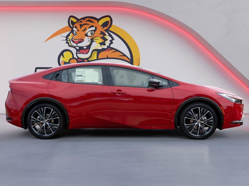 New 2026 Toyota Prius XLE image 4