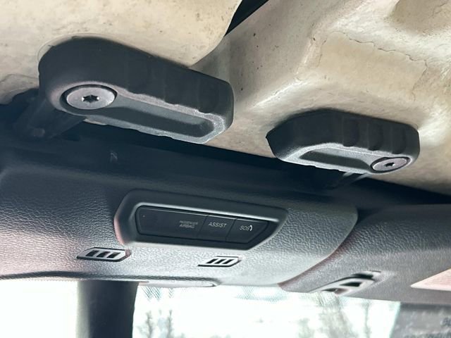 Used 2023 Jeep Wrangler Unlimited Rubicon w/ Cold Weather Group image 39