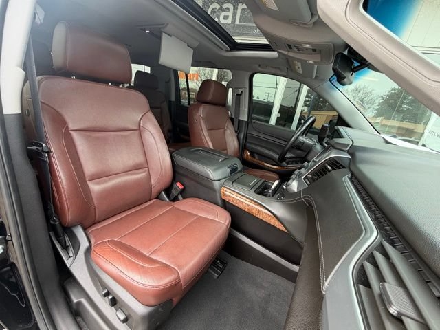 Used 2019 Chevrolet Suburban Premier w/ Premier Plus Edition AWD/4WD image 12