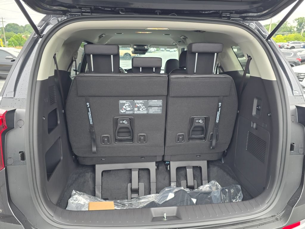 New 2027 Kia Carnival LX FWD image 16