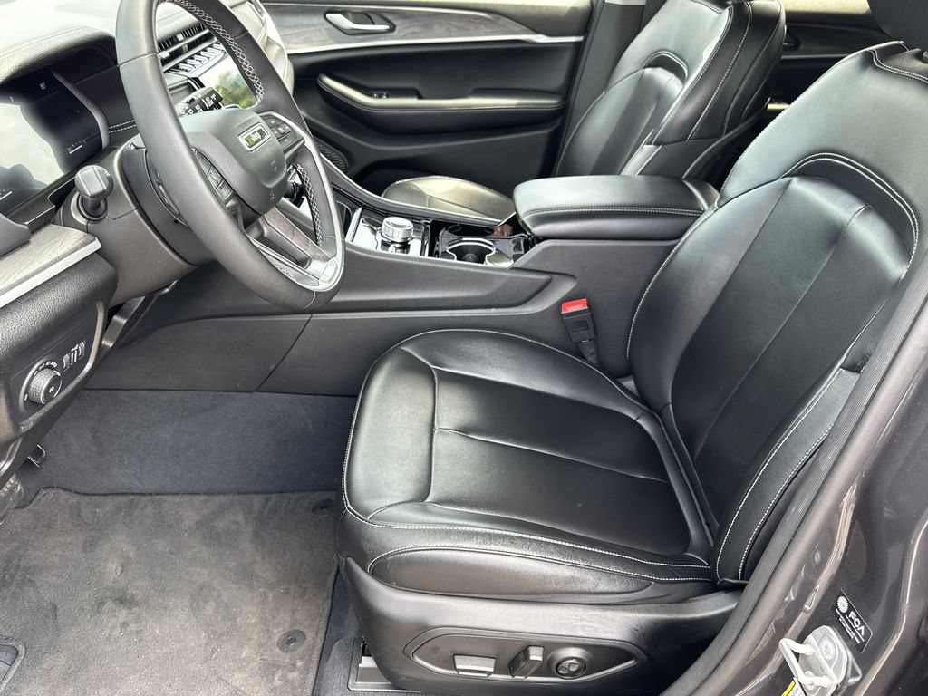 Certified 2023 Jeep Grand Cherokee Limited AWD/4WD image 14