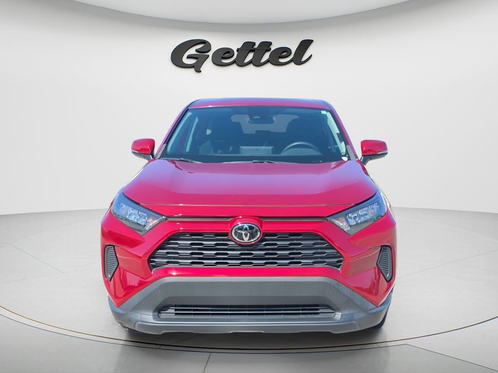 Certified 2022 Toyota RAV4 LE FWD image 2