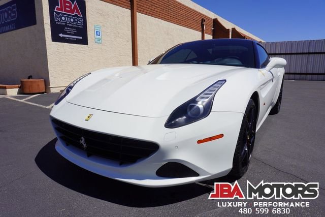 Used 2015 Ferrari California T image 34