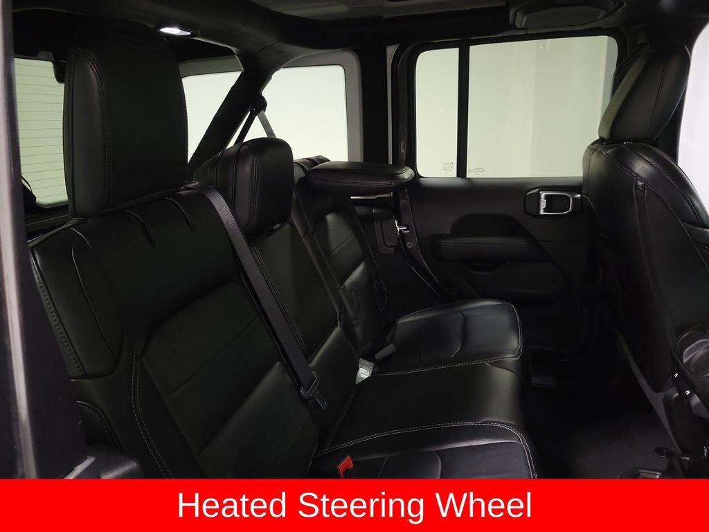 Used 2020 Jeep Wrangler Unlimited Sahara image 23