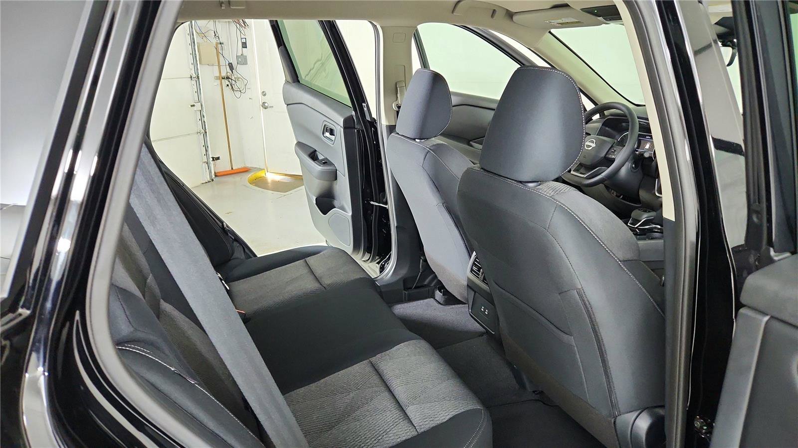 New 2026 Nissan Rogue SV w/ Cold Weather Package image 24