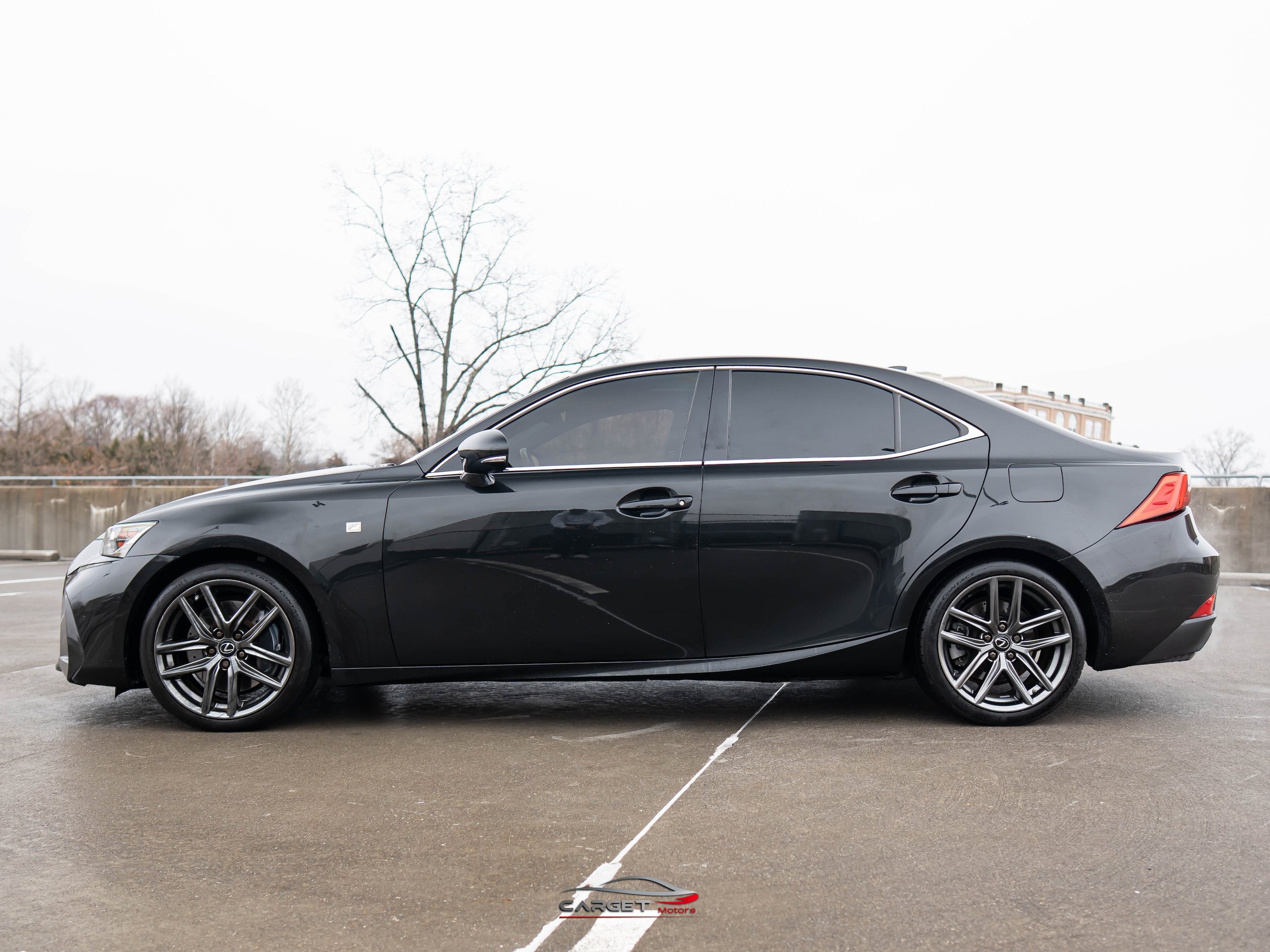 Used 2019 Lexus IS 300 F Sport w/ F Sport Package RWD image 4