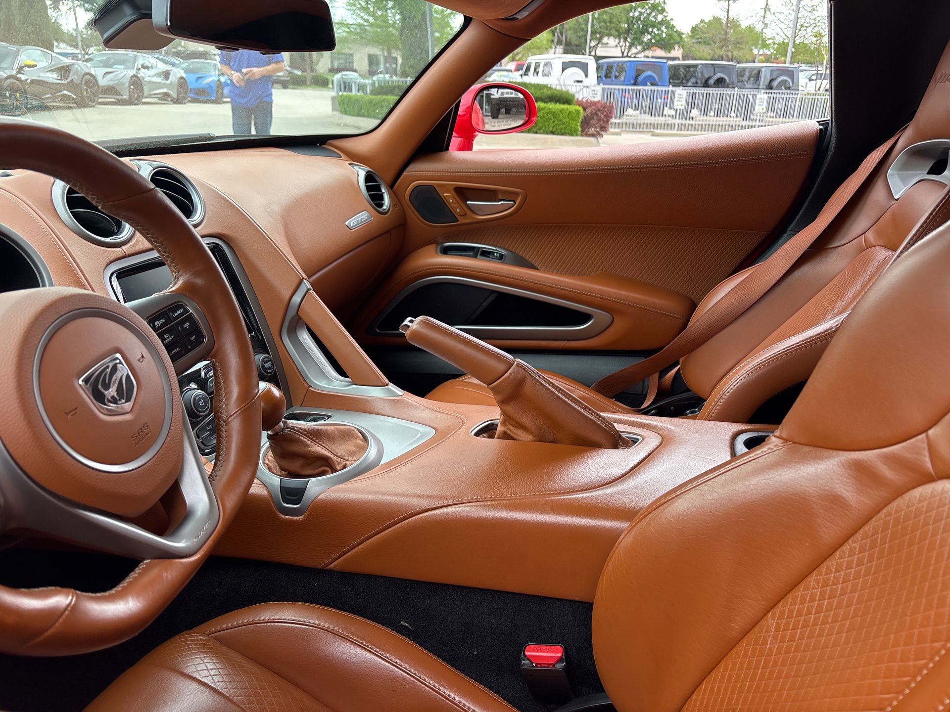 Used 2014 SRT Viper GTS w/ GTS Laguna Interior Package image 5