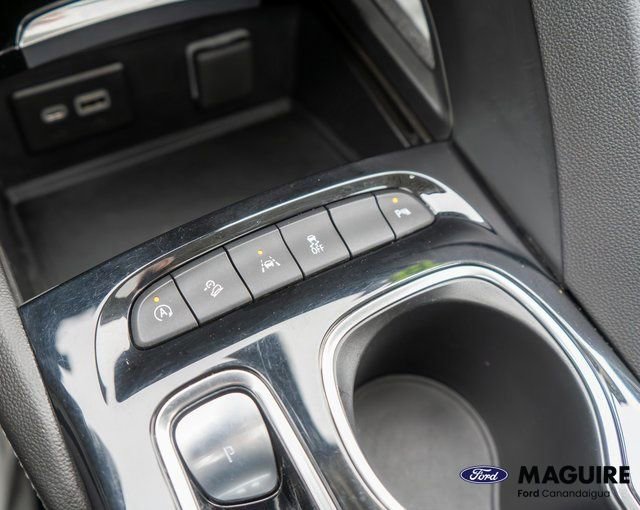 Used 2023 Buick Envision Essence w/ Sport Touring Package image 31