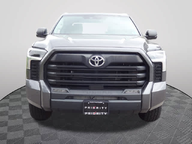 Used 2024 Toyota Tundra SR5 w/ SR5 Premium Package AWD/4WD image 5