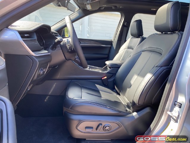 New 2026 Jeep Grand Cherokee Limited w/ Limited Altitude Package AWD/4WD image 25