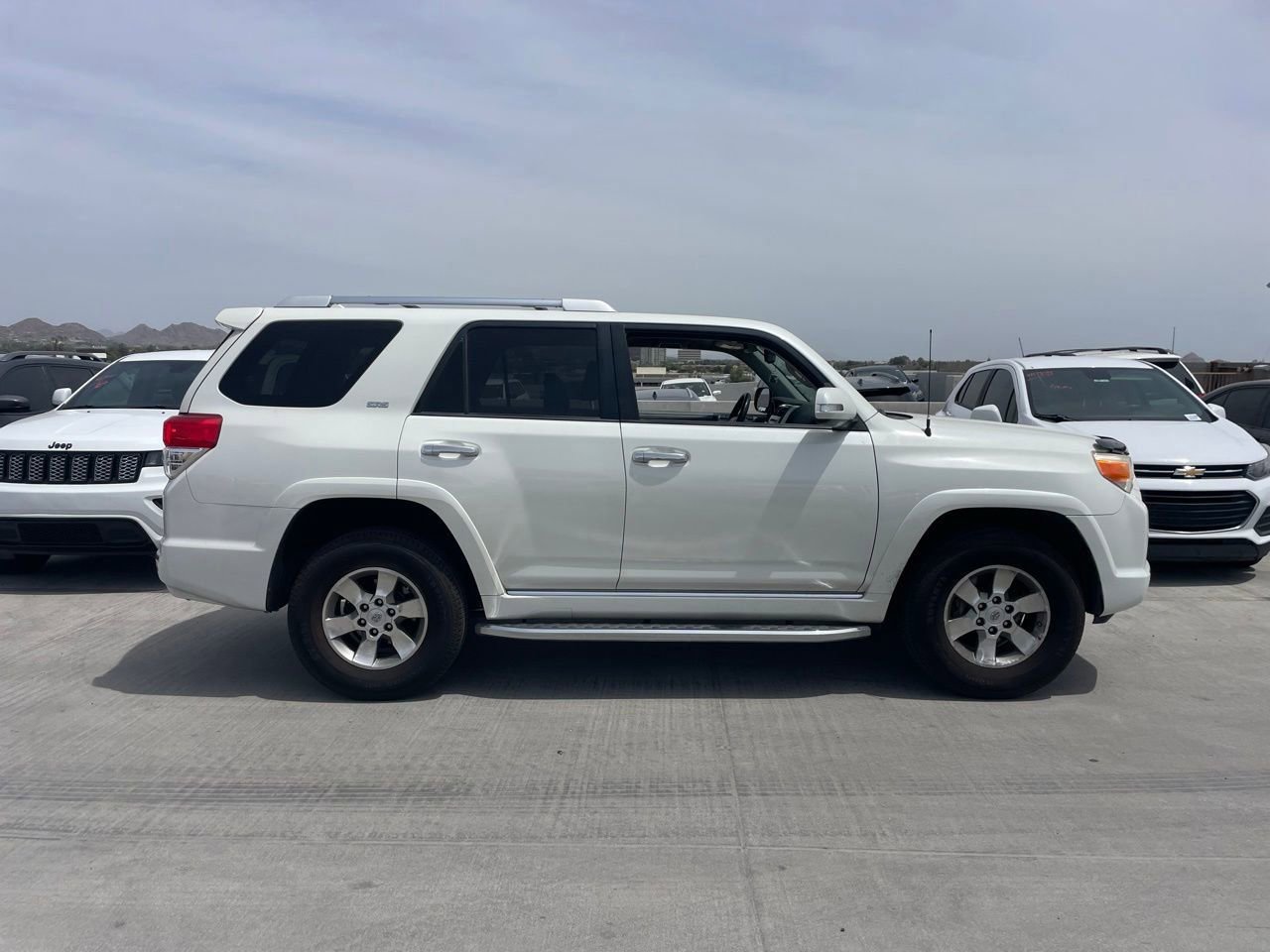 Used 2012 Toyota 4Runner SR5 w/ Convenience Pkg AWD/4WD image 3