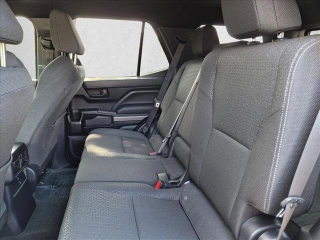 Used 2025 Toyota 4Runner SR5 RWD image 17