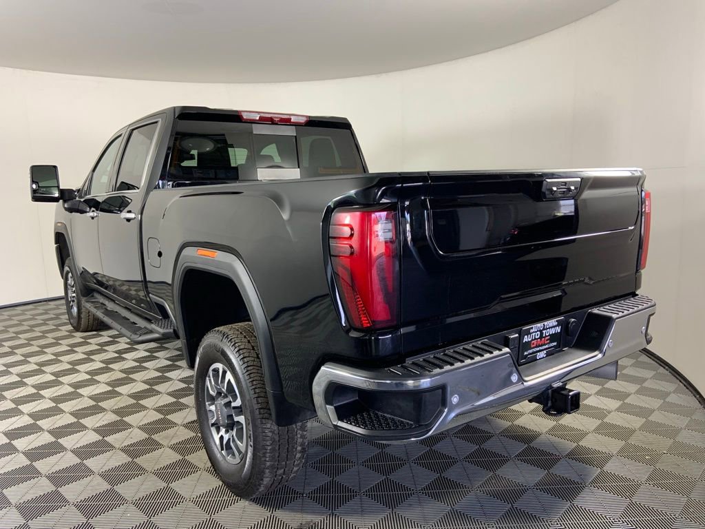 Used 2024 GMC Sierra 3500 SLT w/ SLT Convenience Package image 7