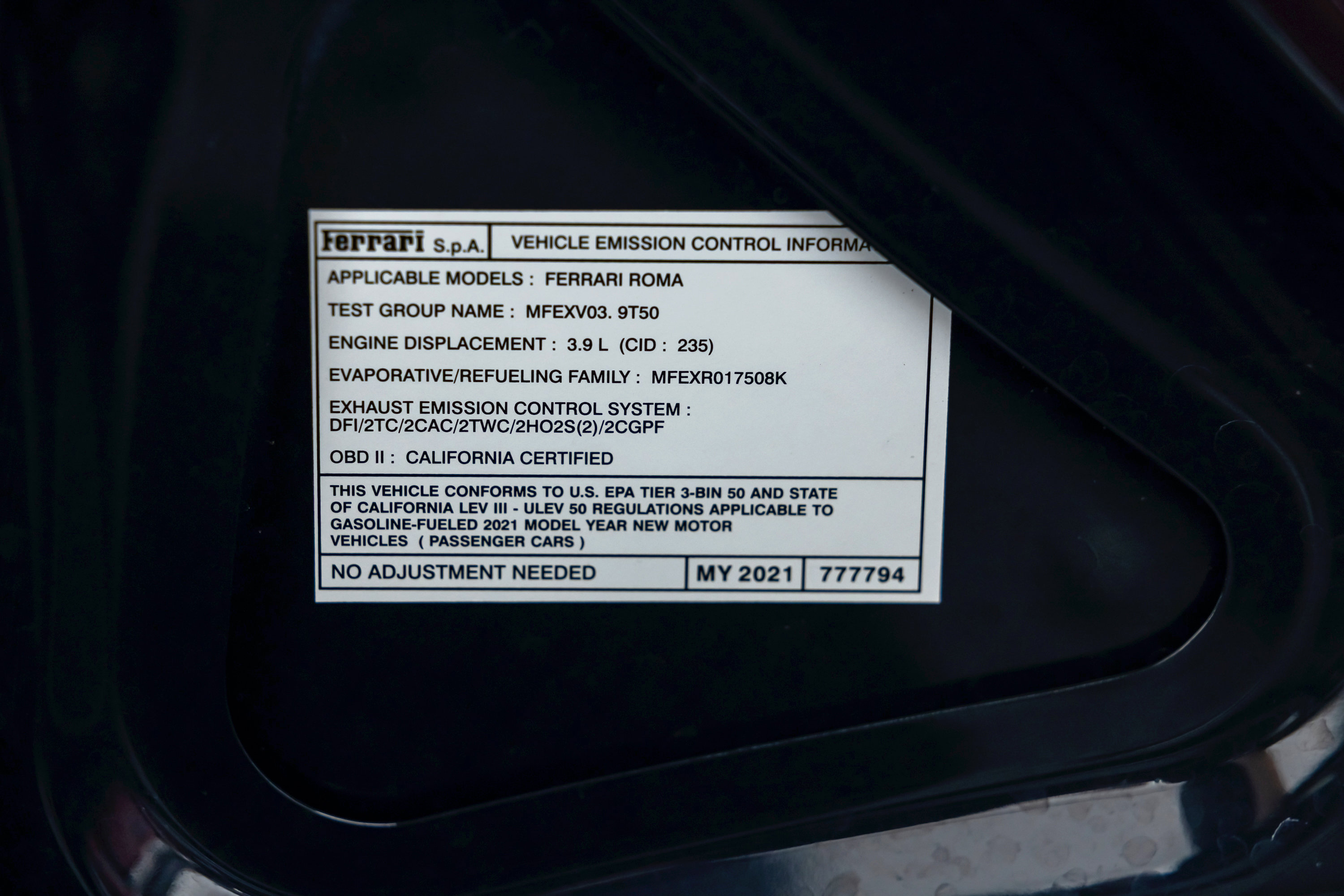 Certified 2021 Ferrari Roma image 47